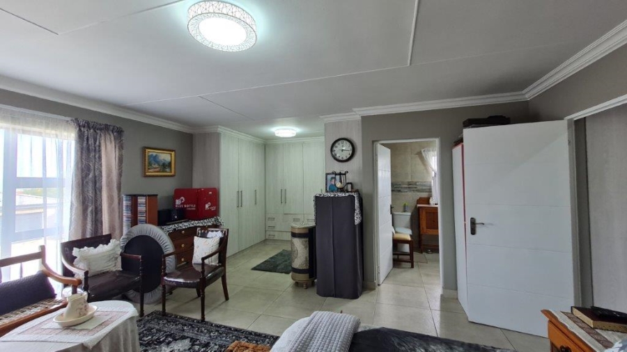 3 Bedroom Property for Sale in Dana Bay Western Cape